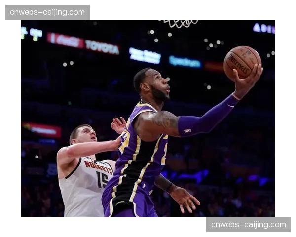 战术板：国王的“高原攻势”与掘金的防守体系，季后赛潜在对决看点前瞻